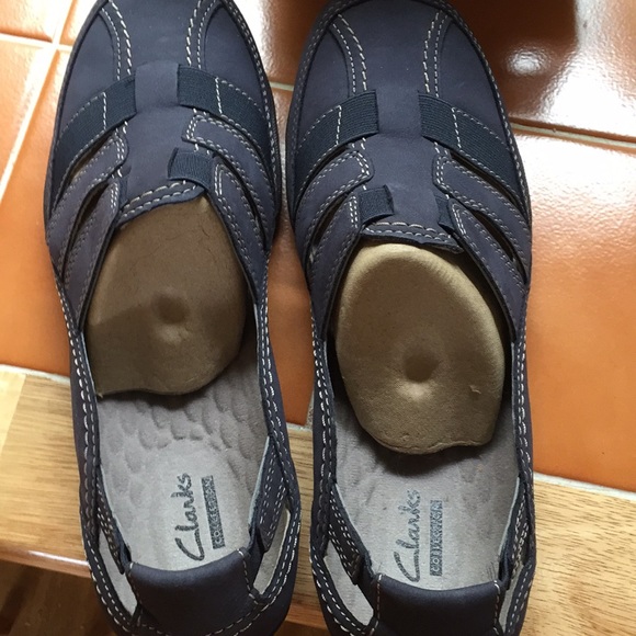 clarks haley stork navy